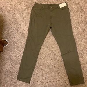 Arizona sized 15 JUNIORS Jeans (Olive Green)